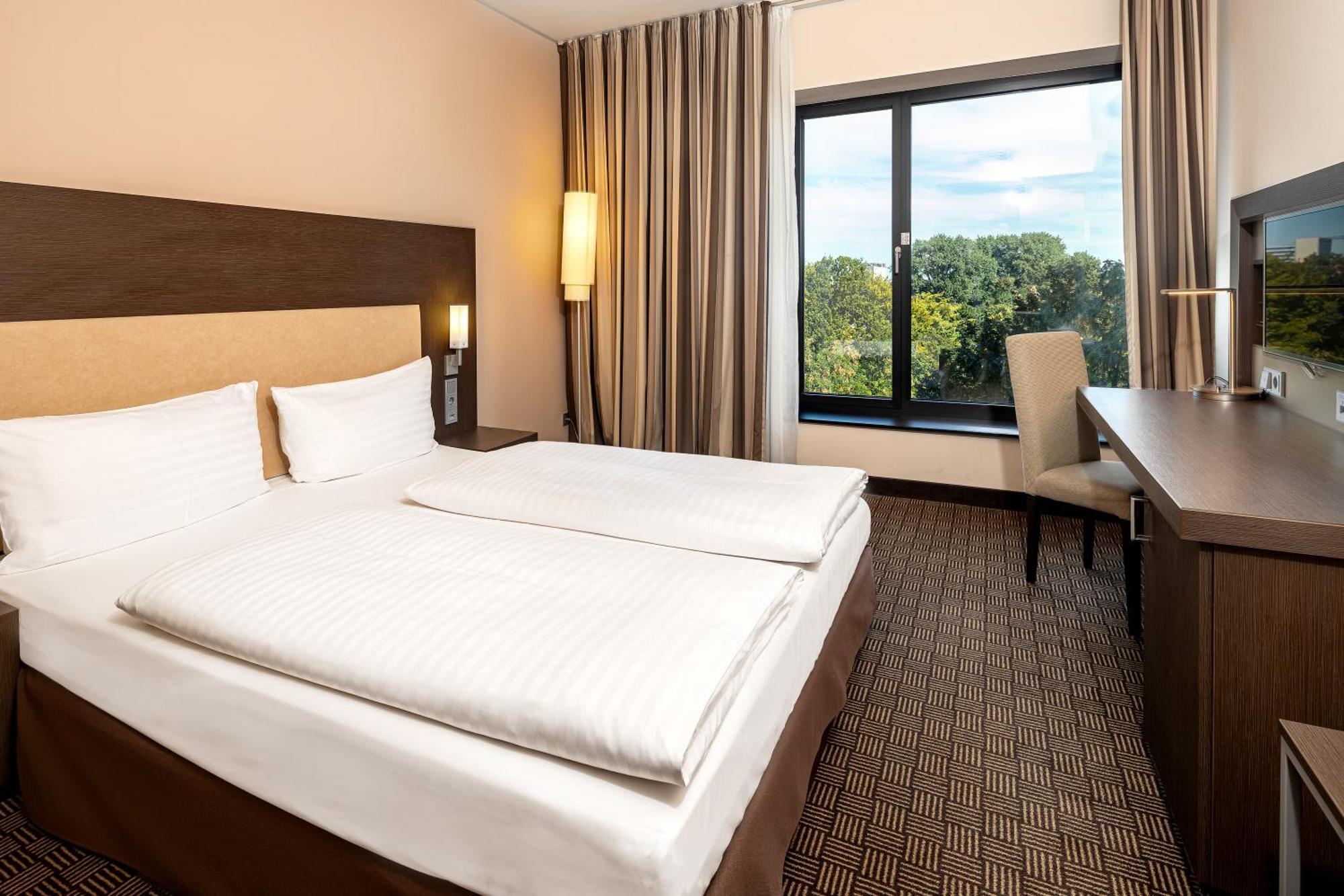 Hotel Intercityhotel Dammtor-messe Amburgo