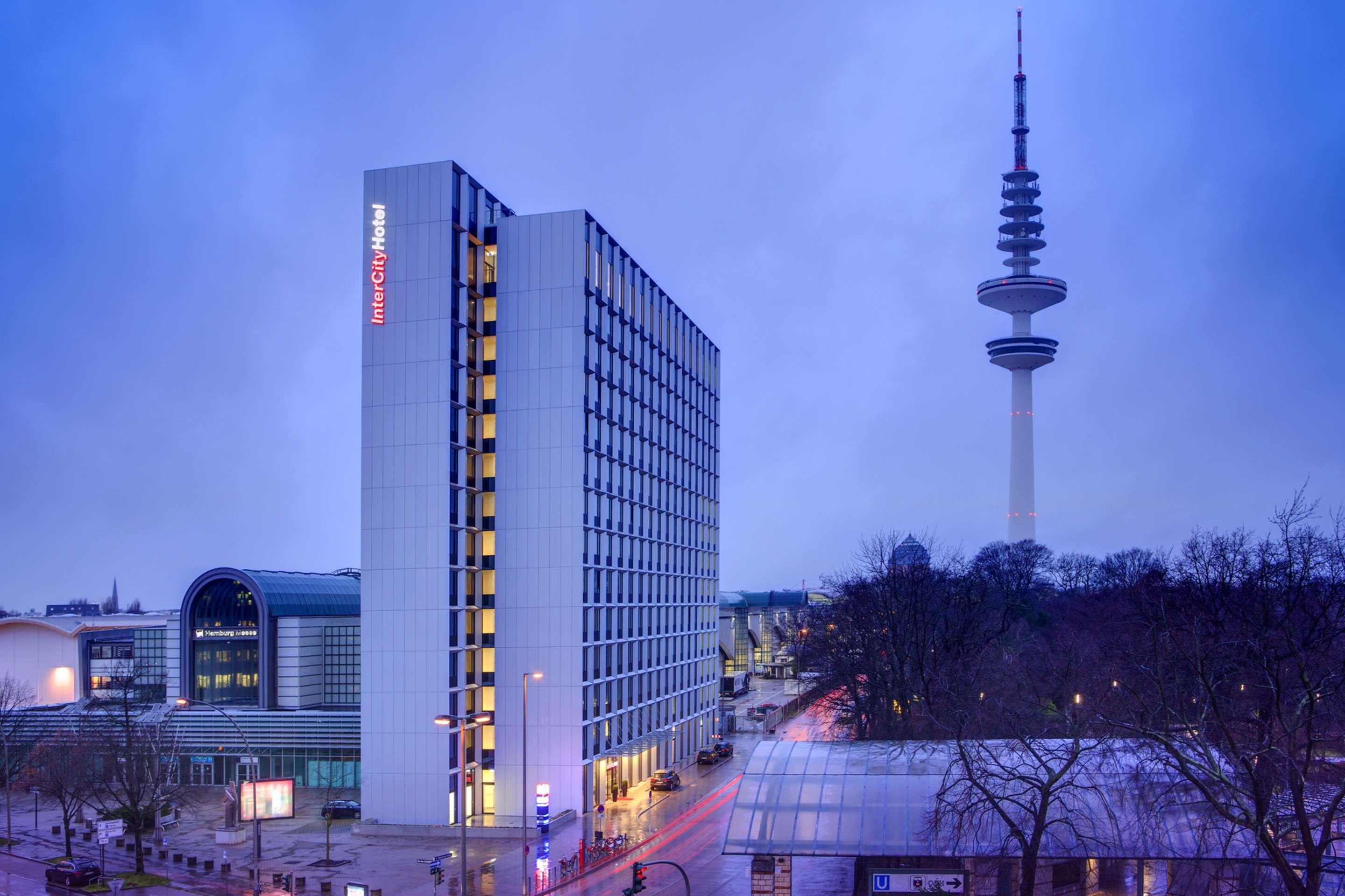 Отель Intercityhotel Dammtor-messe