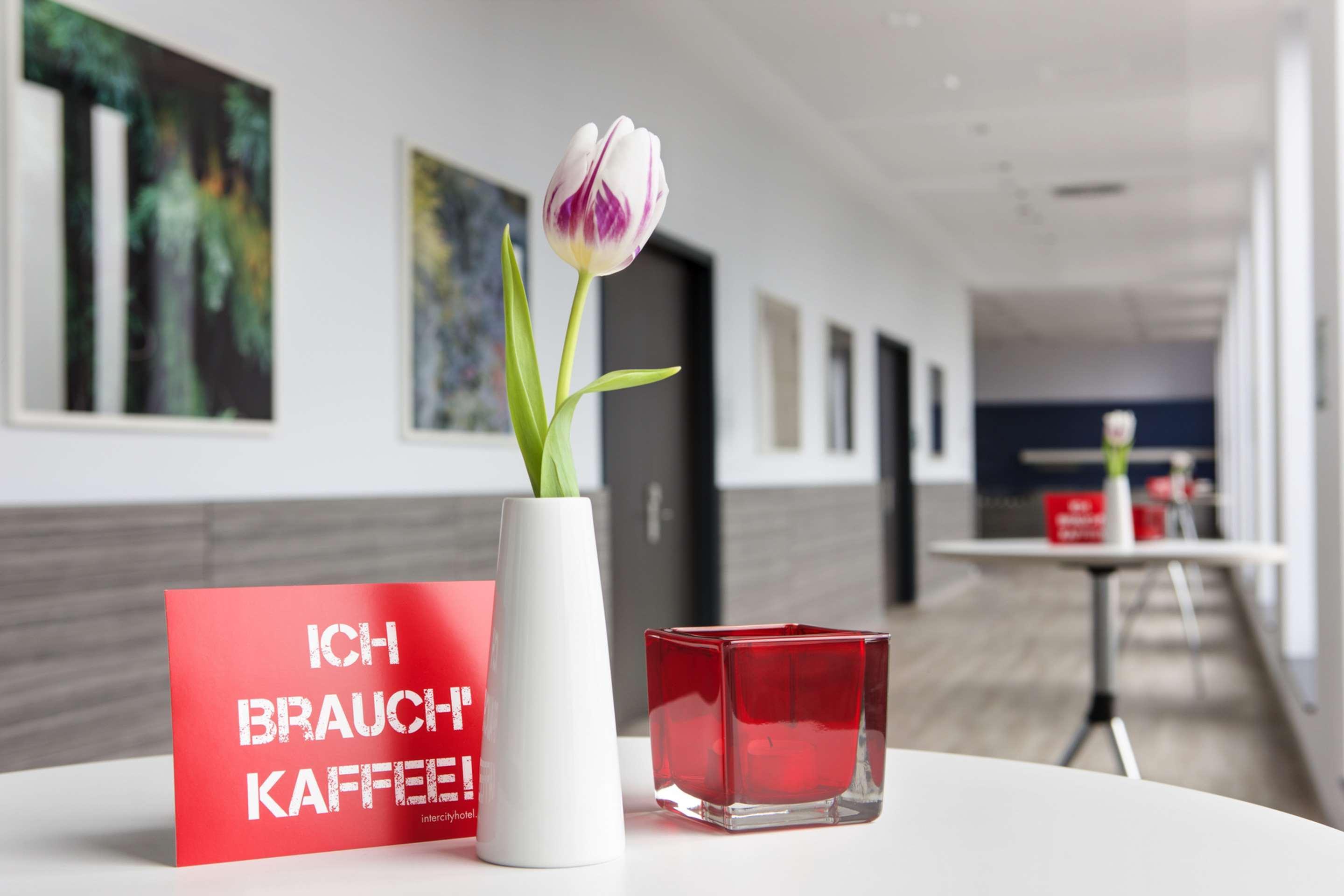 Отель Intercityhotel Dammtor-messe