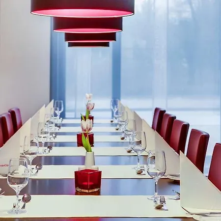 IntercityHotel Hamburg Dammtor-Messe 